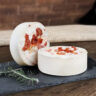 Queijo Trufado com Tomate Seco